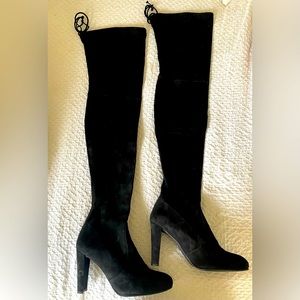 Brand new - never worn -original box. Stuart Weizmann over the knee boots.